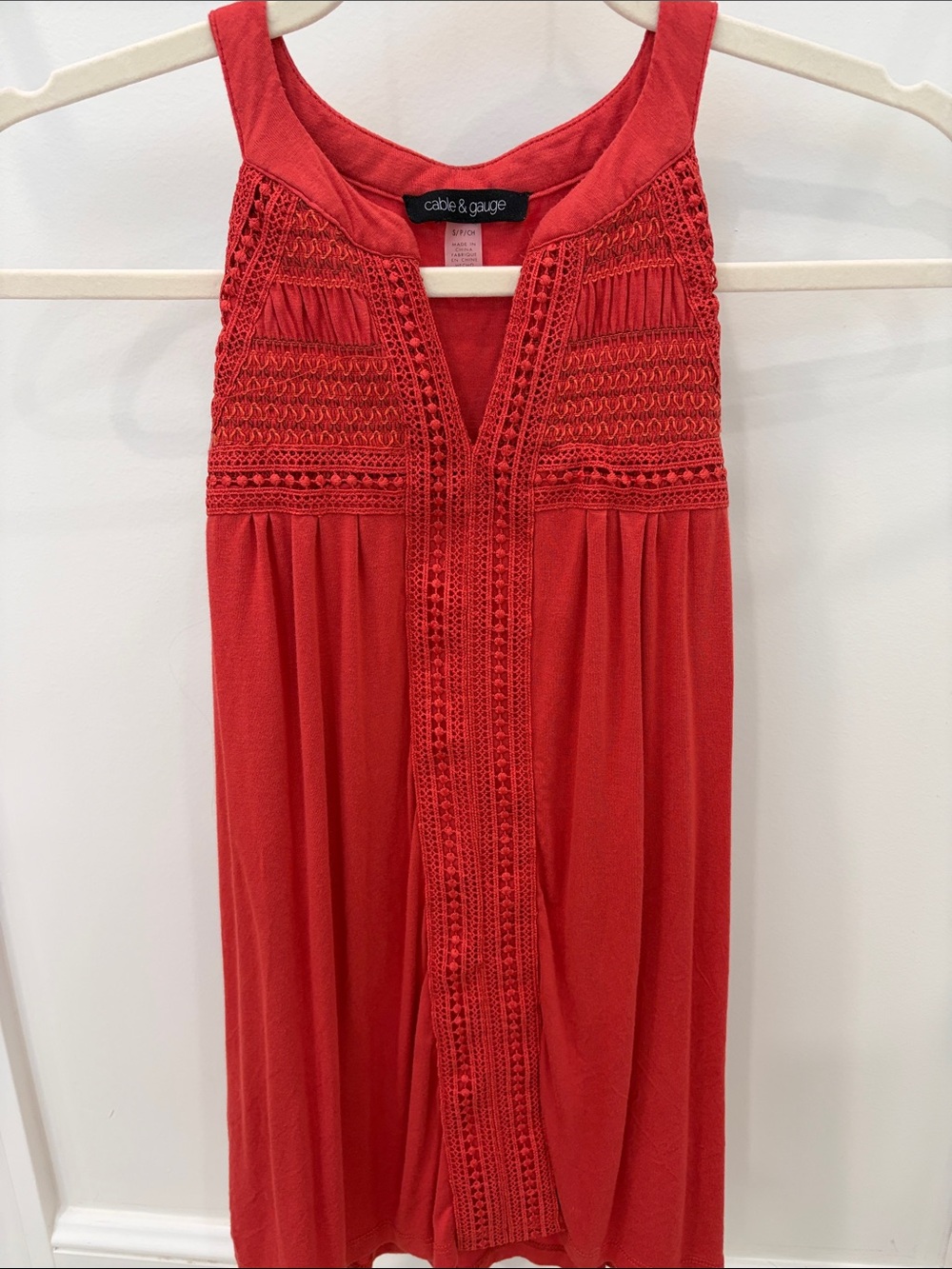 Cable & Gauge Coral-Red Crochet-Detail halter tank